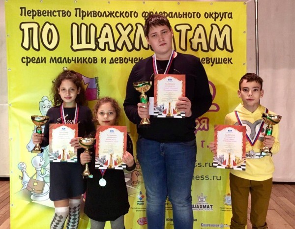 Нижегородские шахматисты завоевали девять медалей на чемпионате ПФО - фото 1