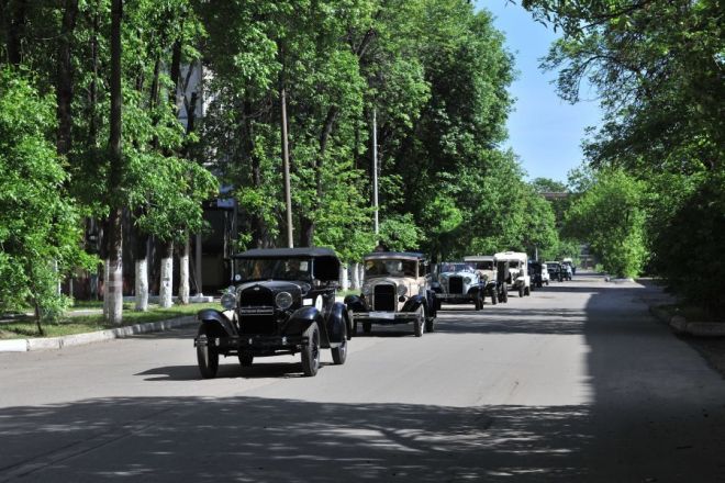 В Нижнем Новгороде стартовал фестиваль классических автомобилей - фото 1