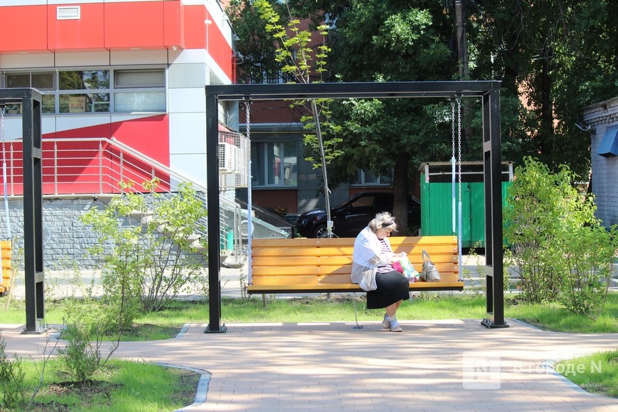 Крутящиеся стулья и игры на асфальте: четыре пространства преобразились в Ленинском районе - фото 7