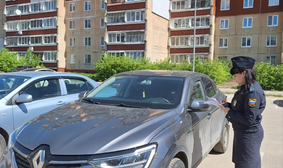 Три конфискованные у нижегородцев иномарки отправили в зону СВО - фото 1