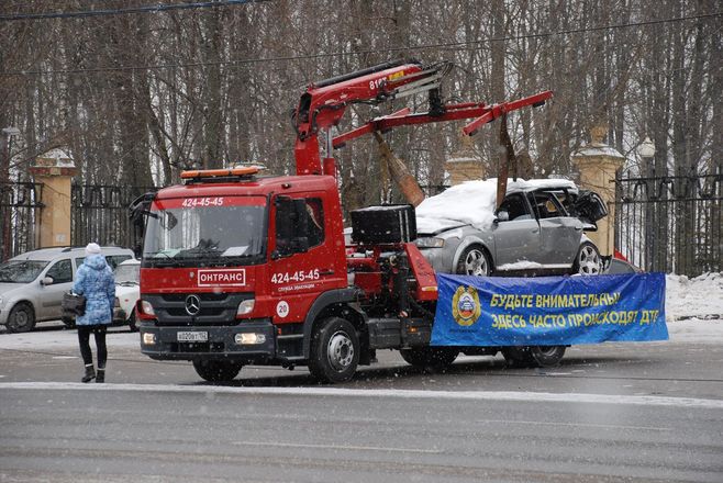Разбитые автомобили напомнят нижегородцам о самых опасных участках дорог - фото 16
