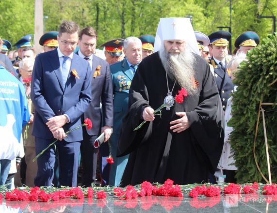 Без парада и салюта: как прошел День Победы в Нижнем Новгороде — фоторепортаж - фото 9