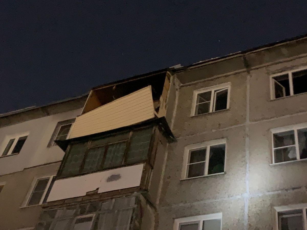 Двум семьям из пострадавшего на проспекте Ленина дома выплатят 100 тысяч рублей - фото 1