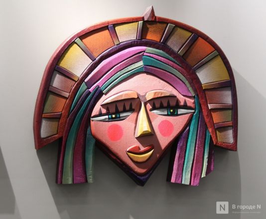 Фоторепортаж: выставка &laquo;АРТ МИР &mdash; 2026&raquo; открылась в Нижнем Новгороде - фото 24