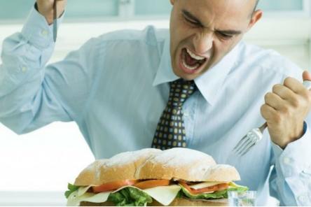 В каком случае россияне имеют право обедать за счет работодателя