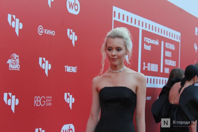 Фоторепортаж: знаменитости на открытии «Горький fest» в Нижнем Новгороде - фото 130
