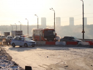 Обследование Мызинского моста займет неделю