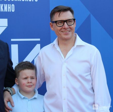 Фоторепортаж: как прошло закрытие &laquo;Горький fest&raquo; со знаменитостями в Нижнем Новгороде - фото 195