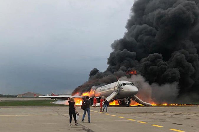 Около 20 рейсов были перенаправлены в нижегородский аэропорт из-за трагедии в &laquo;Шереметьево&raquo; - фото 1