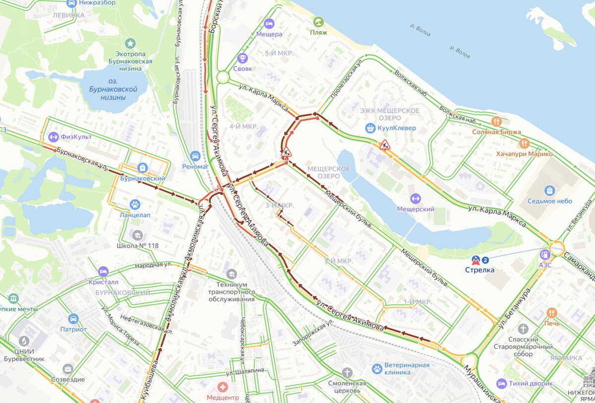 Нижегородцы застряли в гигантских пробках на Мещере - фото 1