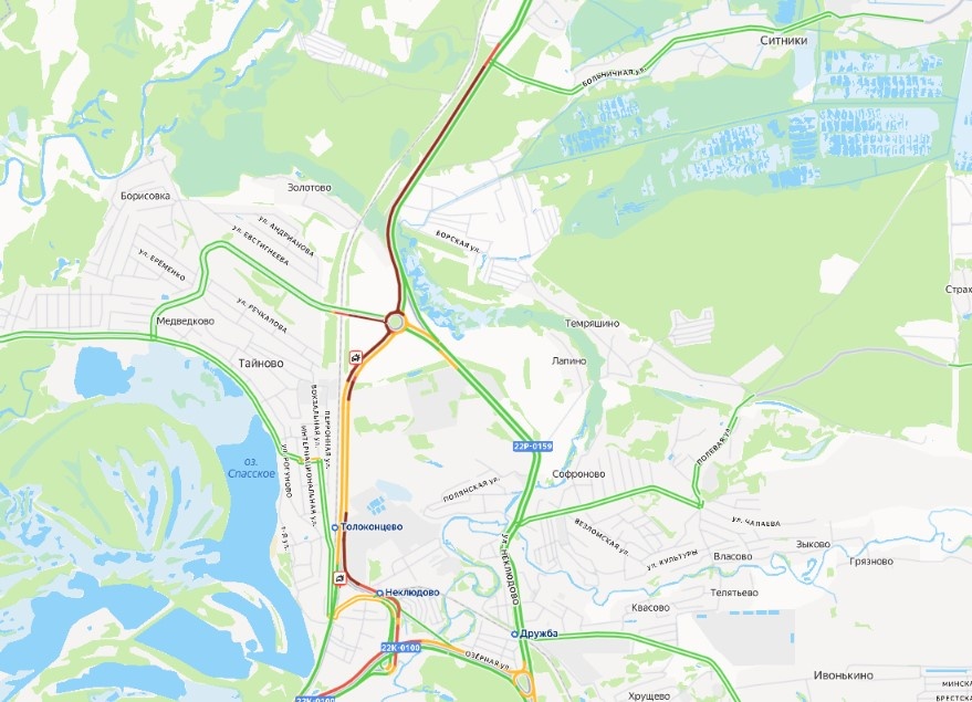 Огромная пробка образовалась на Бору из-за массового ДТП - фото 2