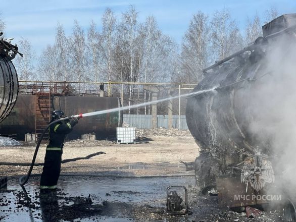 Пожар произошел на территории завода &laquo;Заря&raquo; в Дзержинске - фото 3