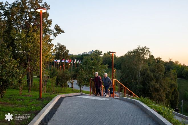 Аллея Дружбы открылась после благоустройства на набережной Федоровского - фото 5