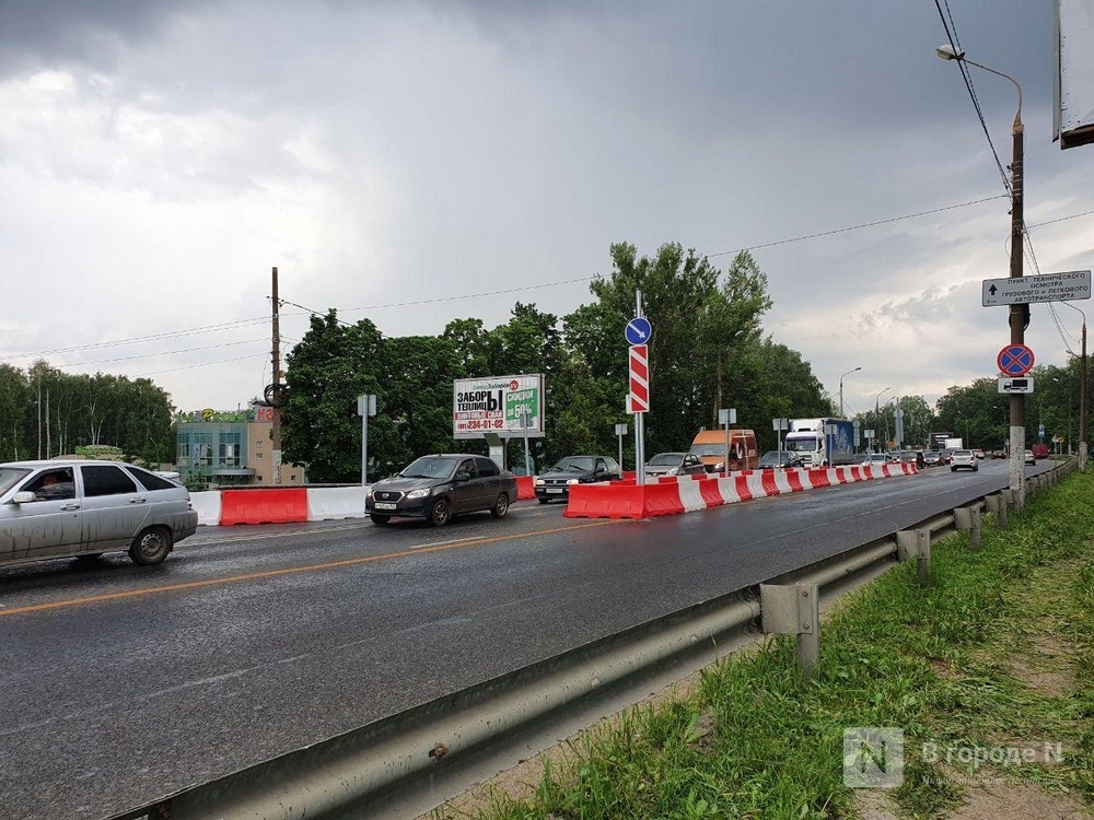 Четырехкилометровая пробка образовалась на выезде из Нижнего Новгорода по проспекту Гагарина - фото 1