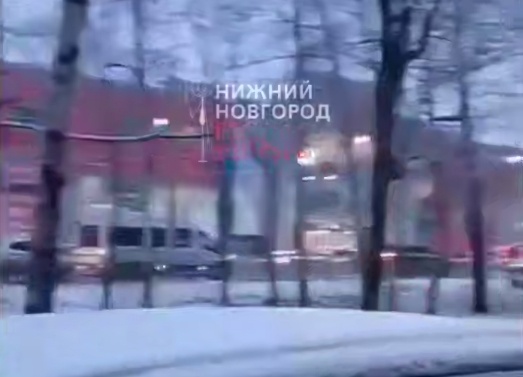 Фейерверк взорвался в помещении магазина в Кстове - фото 1