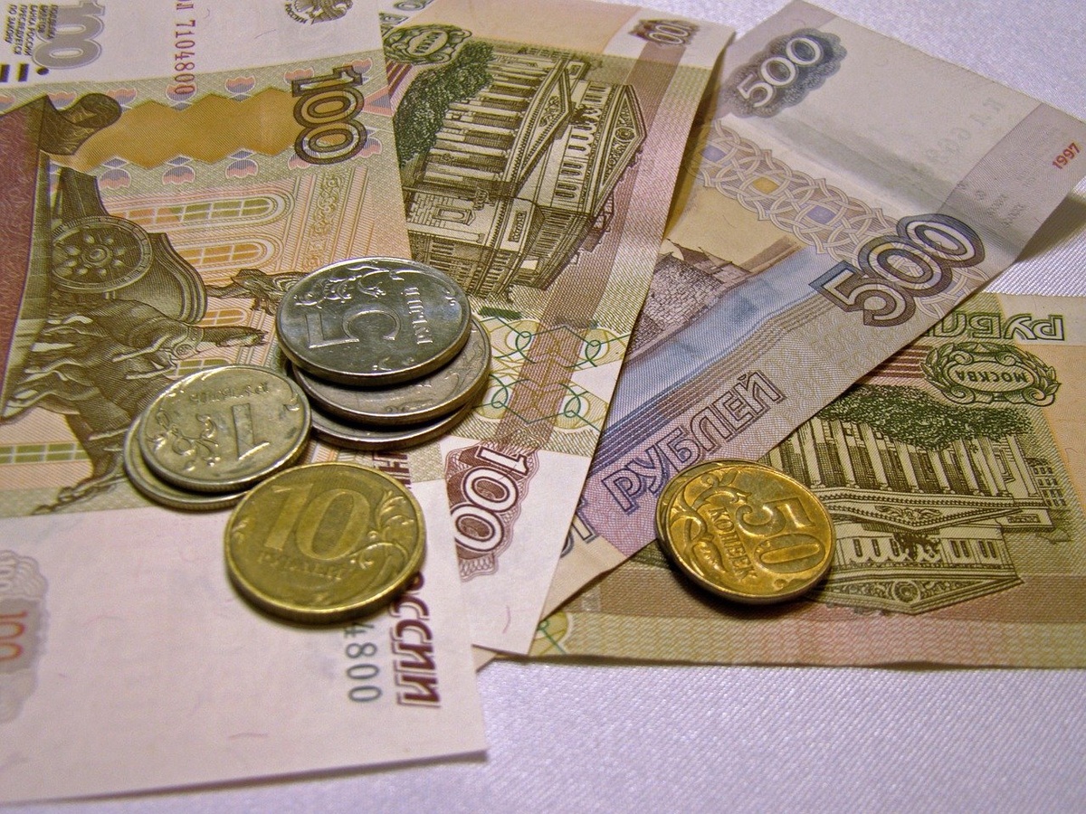 Средняя зарплата выросла на 9,9% в Нижегородской области